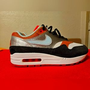 Nike AIR MAX 1 'GRAFFITI'